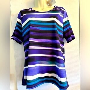Swim suits For All bathing suit tee top in multi colors. Sz18 NWT. A20